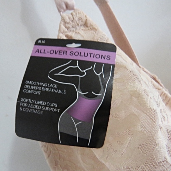 Retail $60 All Over Solutions Size 36B - Picture 3 of 4